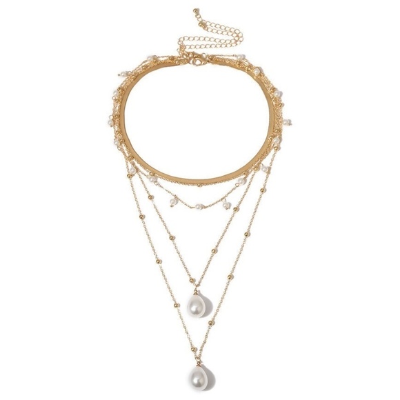 Jewelry - ✨ Imitation Pearl Goldtone Layered Necklace: Elegance Meets Versatility ✨